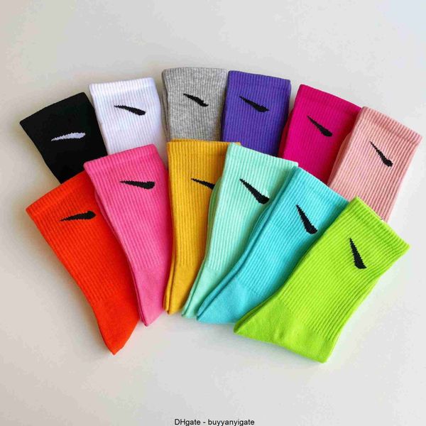 men's and women's socks new trendy nk all-matching stockings hipster all-matching blast street sports skateboards, Black
men's and women's socks new trendy nk all-matching stockings hipster all-matching blast street sports skateboards, Black