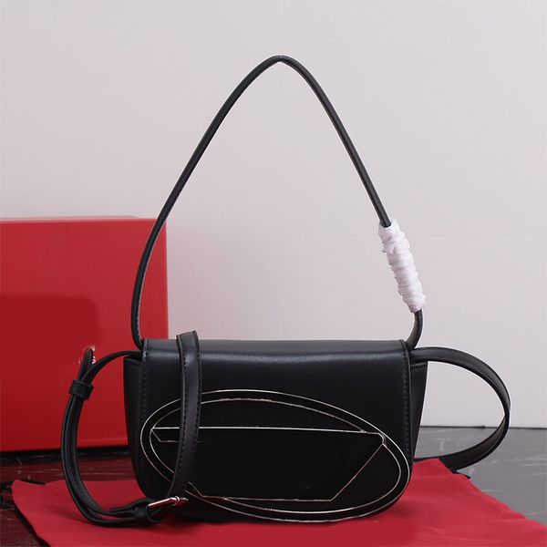underarm hobo bags shoulder bag crossbody shopping women handbags genuine leather handbag purse plain flap messenger fashion alphabet adjust
underarm hobo bags shoulder bag crossbody shopping women handbags genuine leather handbag purse plain flap messenger fashion alphabet adjust