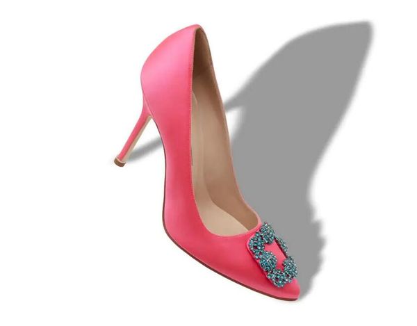elegant sacaria dress wedding shoes hangisi jewel buckle pump platform sandals elegant women white bride pearls high heels ladies party wedd, Black
elegant sacaria dress wedding shoes hangisi jewel buckle pump platform sandals elegant women white bride pearls high heels ladies party wedd, Black