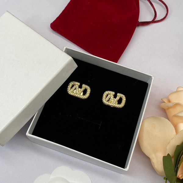 fashion designer woman charm earrings v earing stud pearl orecchini luxury vlogo metal diamond earring jewelry gold big hoop women ohrringe, Golden
fashion designer woman charm earrings v earing stud pearl orecchini luxury vlogo metal diamond earring jewelry gold big hoop women ohrringe, Golden