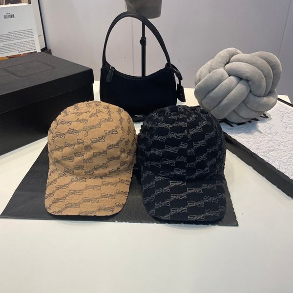 luxury designer cap hat baseball cap classic style suitable for men and women sun visor suitable for social gathering very good nice, Blue;gray
luxury designer cap hat baseball cap classic style suitable for men and women sun visor suitable for social gathering very good nice, Blue;gray