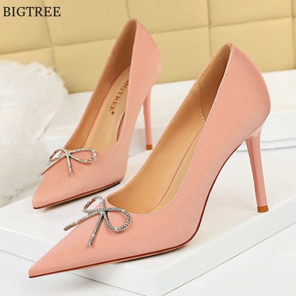 fashion crystal bowknot pointed women pumps 2022 autumn soft leather high heels ladies dress wedding shoes woman party pink 230424, Black
fashion crystal bowknot pointed women pumps 2022 autumn soft leather high heels ladies dress wedding shoes woman party pink 230424, Black