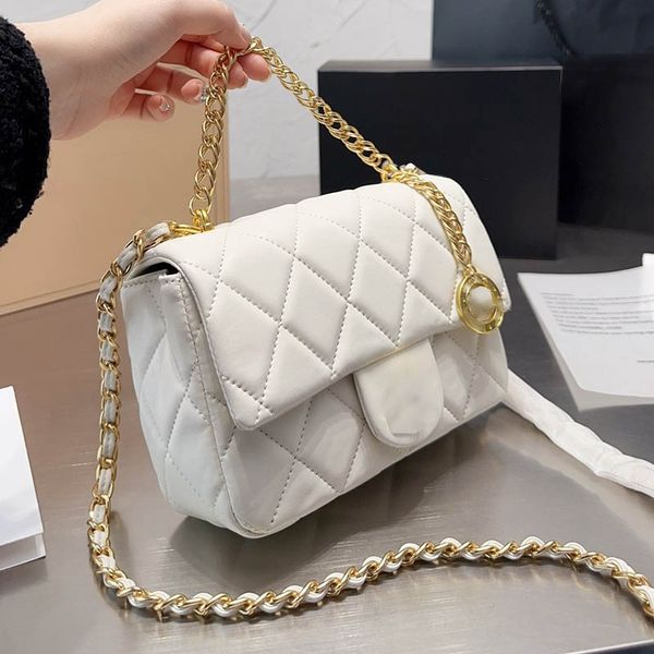 badge vintage women portable shoulder bag diamond lattice quilted gold hardware mini crossbody designer bag luxurys handbags trend card hold
badge vintage women portable shoulder bag diamond lattice quilted gold hardware mini crossbody designer bag luxurys handbags trend card hold