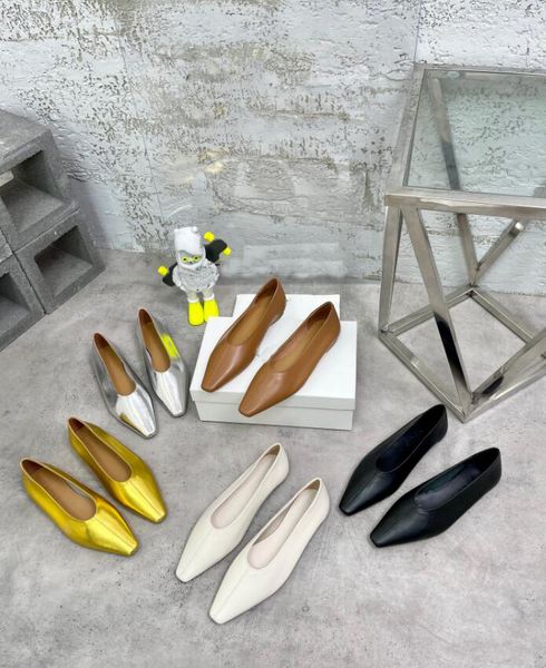 2023 women casual shoes low flat shoes mary jane round toe shoes fashion versatile gentle casual style size 35-40, Black
2023 women casual shoes low flat shoes mary jane round toe shoes fashion versatile gentle casual style size 35-40, Black