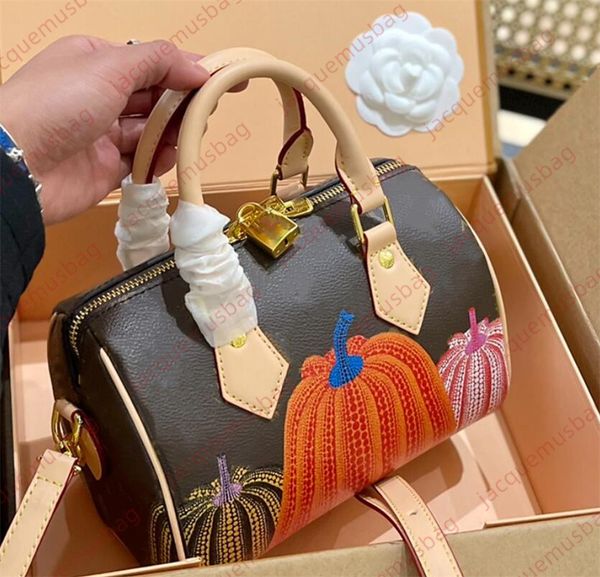 women pillow bag yk speedy bandouliere 20 handbag with lock tote designer shoulder crossbody bags quality monograms pumpkin messenger wallet
women pillow bag yk speedy bandouliere 20 handbag with lock tote designer shoulder crossbody bags quality monograms pumpkin messenger wallet