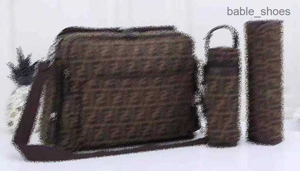 2022 baby diaper bag front strap carriers fashion multi-function safety backpacks kids mother straps mummy maternity nursing handbag babys d
2022 baby diaper bag front strap carriers fashion multi-function safety backpacks kids mother straps mummy maternity nursing handbag babys d
