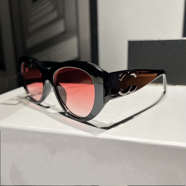 fashion luxury designer sunglasses for women summer style round anti-ultraviolet retro shield lens plate oval full frame fashion eyeglasses, White;black
fashion luxury designer sunglasses for women summer style round anti-ultraviolet retro shield lens plate oval full frame fashion eyeglasses, White;black