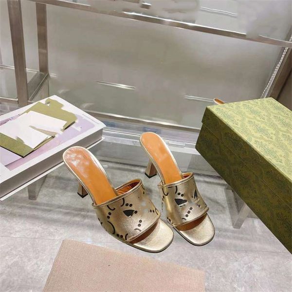 fashion women's sandals 2023 ggity luxury brand letter logo summer women's high heels men's casual student flats 03-03, Black
fashion women's sandals 2023 ggity luxury brand letter logo summer women's high heels men's casual student flats 03-03, Black