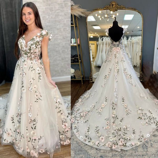 colorful embroidered lace wedding dress cap sleeve 2023 plunging v-neck vestidos de novia beach garden castle outdoor boho bride robe de mar, White
colorful embroidered lace wedding dress cap sleeve 2023 plunging v-neck vestidos de novia beach garden castle outdoor boho bride robe de mar, White