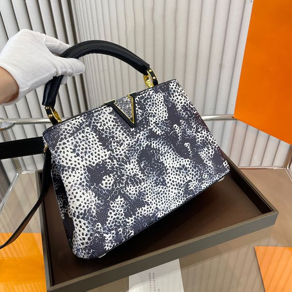 capucines handbag womens designer shoulder bags capucines bb luxurys designers handbags crossbody wallet clutch womens backpack 2304241d
capucines handbag womens designer shoulder bags capucines bb luxurys designers handbags crossbody wallet clutch womens backpack 2304241d
