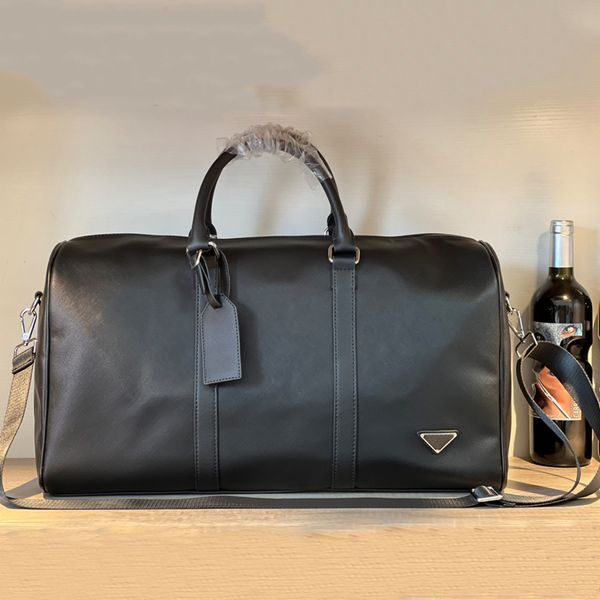 duffel bags 50cm large capacity travel sale women men genuine leather shoulder fashion bag carry on luggage bottom rivets with lock head fen
duffel bags 50cm large capacity travel sale women men genuine leather shoulder fashion bag carry on luggage bottom rivets with lock head fen