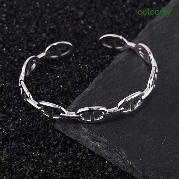 hemres designer bracelet 925 sterling silver open bracelet women's korean version personalized simple and elegant fashion male student, Black
hemres designer bracelet 925 sterling silver open bracelet women's korean version personalized simple and elegant fashion male student, Black