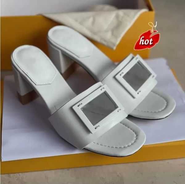 famous summer baguette sandals shoes women luxurys fendyity slides beach casual fashion flip flops hollow rubber slippers 3 tjs9
famous summer baguette sandals shoes women luxurys fendyity slides beach casual fashion flip flops hollow rubber slippers 3 tjs9
