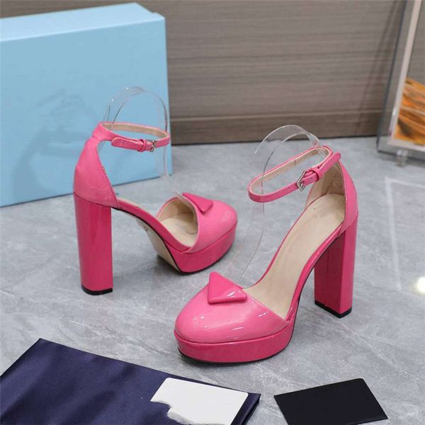 fashion dress shoes women leather 2023 pradity high heel metal buckle letter logo wedding party business casual flat shoes 03-04, Black
fashion dress shoes women leather 2023 pradity high heel metal buckle letter logo wedding party business casual flat shoes 03-04, Black