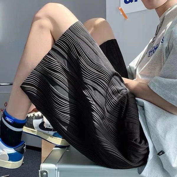 men's shorts summer striped pleated men thin sports straight ice silk loose 5 point pants quickdrying solid color home casual 230424, White;black
men's shorts summer striped pleated men thin sports straight ice silk loose 5 point pants quickdrying solid color home casual 230424, White;black