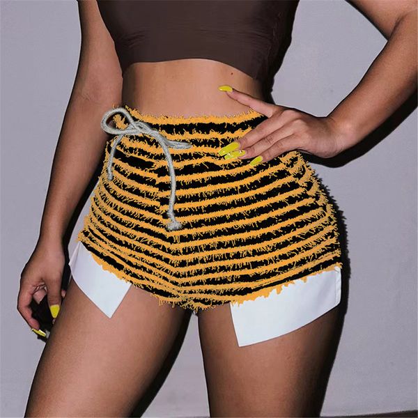2023 women striped shorts summer fashion casual clothing high skinny clothes new shorts 9774, White;black
2023 women striped shorts summer fashion casual clothing high skinny clothes new shorts 9774, White;black