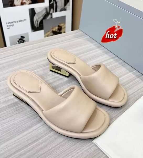 2023 sandals new baguette shoes fendyity summer luxurys women leather low heel slides comfort walking eu35-41 4sat
2023 sandals new baguette shoes fendyity summer luxurys women leather low heel slides comfort walking eu35-41 4sat