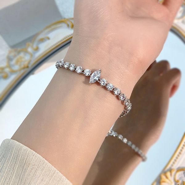 valuable moissanite bangle bracelet 100% real 925 sterling silver wedding bracelets for women trendy promise party jewelry gift, Golden;silver
valuable moissanite bangle bracelet 100% real 925 sterling silver wedding bracelets for women trendy promise party jewelry gift, Golden;silver