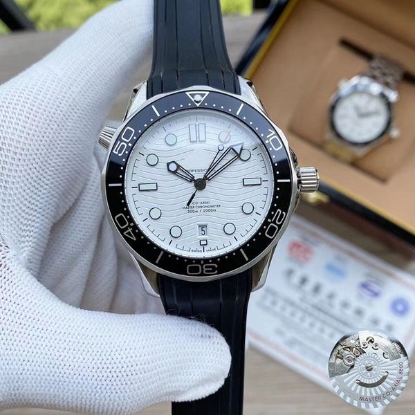 new men 2023 mens watches three needles automatic mechanical watch europe luxury brand leather omeg fashion master, Slivery;golden
new men 2023 mens watches three needles automatic mechanical watch europe luxury brand leather omeg fashion master, Slivery;golden