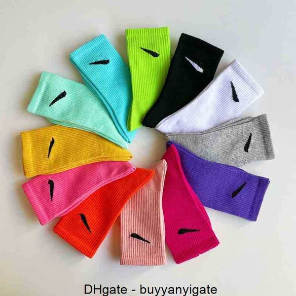 men's socks new trendy color nk hook versatile stockings children people fried street men's and women's sports skateboard soc, Black
men's socks new trendy color nk hook versatile stockings children people fried street men's and women's sports skateboard soc, Black