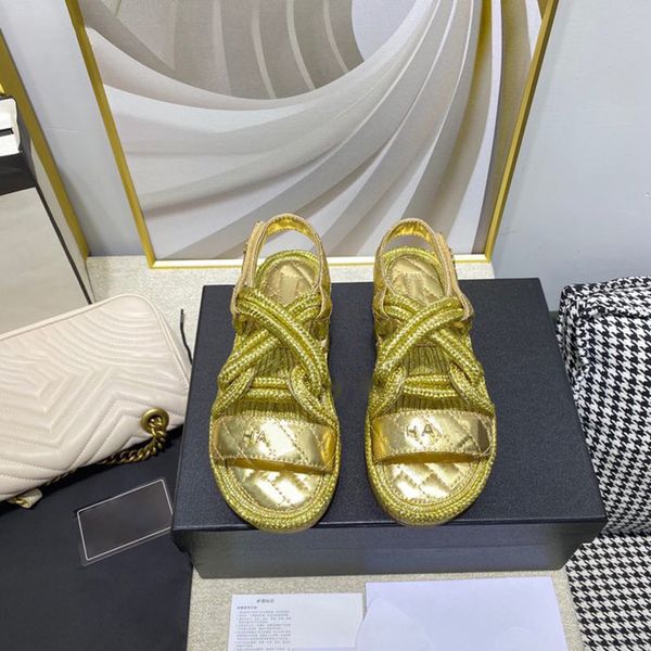 designer slipper luxury slides brand sandals woman slide men slippers flat bottom flip flop design sneakers leather sandal by 1978 w272 004, Black
designer slipper luxury slides brand sandals woman slide men slippers flat bottom flip flop design sneakers leather sandal by 1978 w272 004, Black
