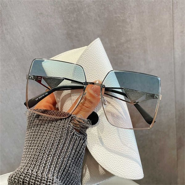 change p for fashion high pradd family trimmed cool women gradually sunglasses color personalized designer quality samef5vj 2023 new, White;black
change p for fashion high pradd family trimmed cool women gradually sunglasses color personalized designer quality samef5vj 2023 new, White;black