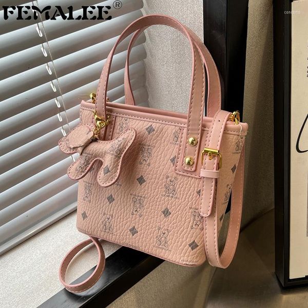 shoulder bags designed cartoon bear printing handbags for women old shopping tote female mobile phone bucket bag
shoulder bags designed cartoon bear printing handbags for women old shopping tote female mobile phone bucket bag