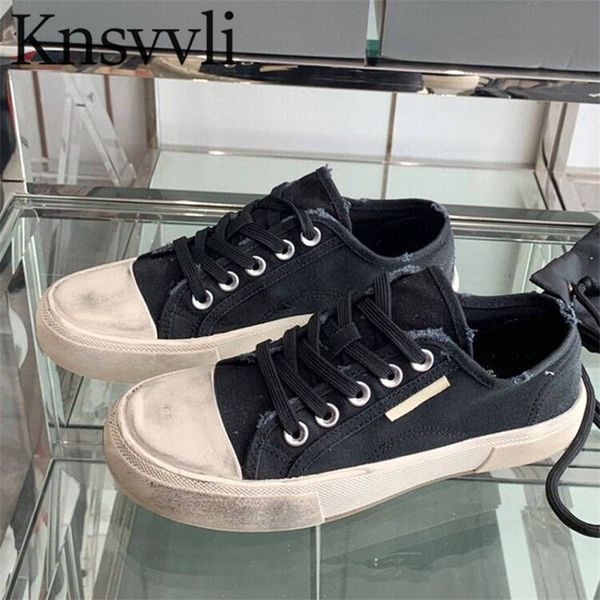 sandals sepatu kanvas kasual wanita berenda ujung bulat flat hitam putih merah fashion nyaman jalan uniseks sneakers musim panas pria 230425, Black
sandals sepatu kanvas kasual wanita berenda ujung bulat flat hitam putih merah fashion nyaman jalan uniseks sneakers musim panas pria 230425, Black