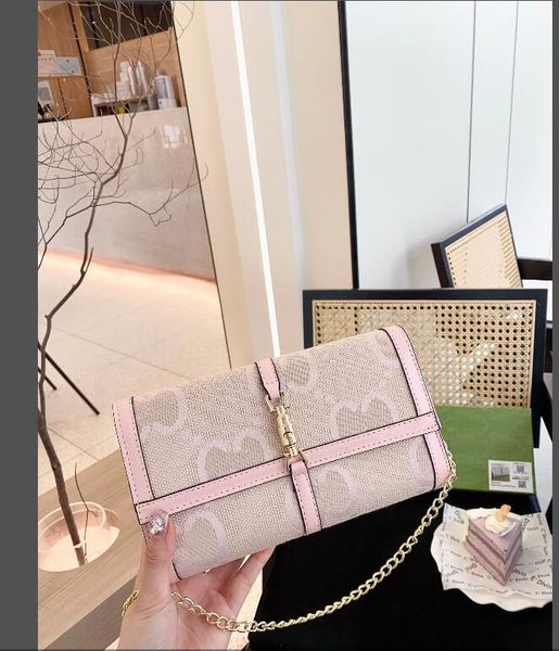 2023gg luxury fashion brand wallet vintage evening bags lady brown leather handbag designer clutch purse chain shoulder bag with original bo, Red;black
2023gg luxury fashion brand wallet vintage evening bags lady brown leather handbag designer clutch purse chain shoulder bag with original bo, Red;black