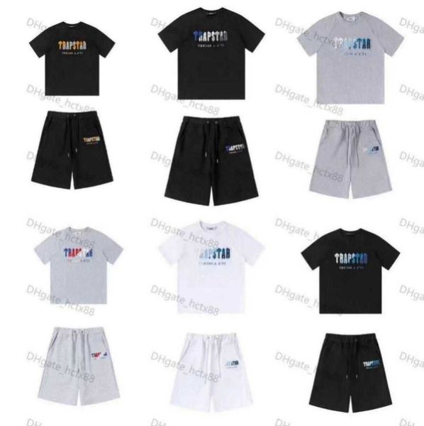 trapstar london t shirt chest blue white color towel embroidery mens shirt and shorts casual street shirts british fashion b2, White;black
trapstar london t shirt chest blue white color towel embroidery mens shirt and shorts casual street shirts british fashion b2, White;black