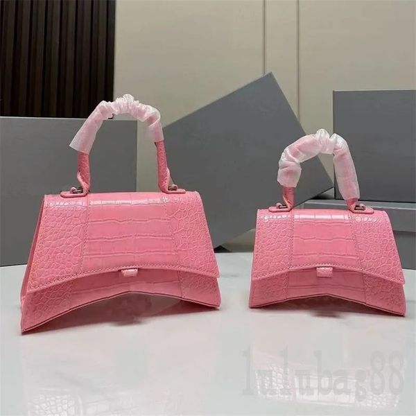 curved hourglass hand bag solid color sac luxe cross body durable for women leather multi style clutch bags business formal designer bag men
curved hourglass hand bag solid color sac luxe cross body durable for women leather multi style clutch bags business formal designer bag men