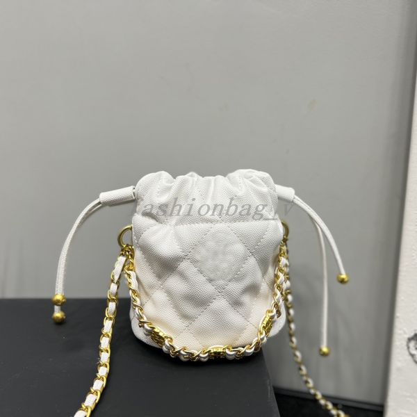 designer bags caviar bucket bag women metal badge woven winding chain classic diamond quilted hardware luxury shoulder bag early spring
designer bags caviar bucket bag women metal badge woven winding chain classic diamond quilted hardware luxury shoulder bag early spring