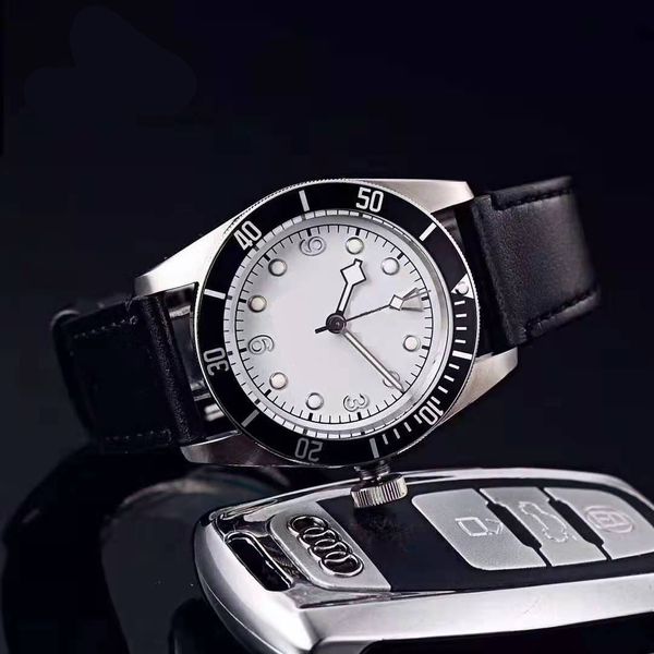 luxury designer watches tudors black bay aaa 3a watches 42mm men sapphire crystal automatic mechanical watch with gift box a7, Slivery;brown
luxury designer watches tudors black bay aaa 3a watches 42mm men sapphire crystal automatic mechanical watch with gift box a7, Slivery;brown
