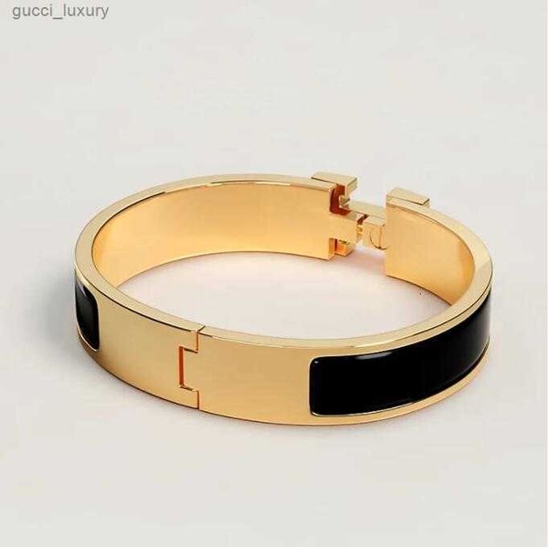 designer h bangle letter bangles luxury brand enamel bracelets men and women fashion bracelets everyday accessories party wedding valentine&, Black
designer h bangle letter bangles luxury brand enamel bracelets men and women fashion bracelets everyday accessories party wedding valentine&, Black