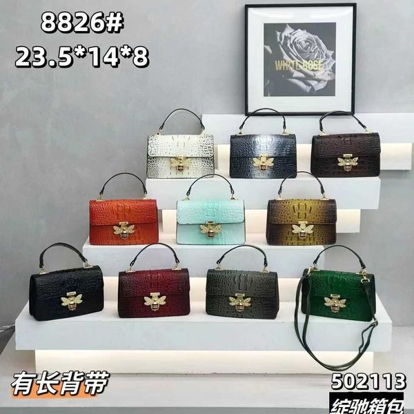 totes handbags new crocodile pattern single shoulder bag gradient little bee crossbody bag light luxury handheld women's bag 230425
totes handbags new crocodile pattern single shoulder bag gradient little bee crossbody bag light luxury handheld women's bag 230425