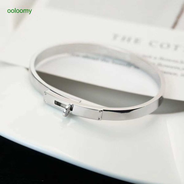 hemrres designer bracelet v gold high edition second generation button bracelet female style pig nose band diamond rose couple cw3f, Black
hemrres designer bracelet v gold high edition second generation button bracelet female style pig nose band diamond rose couple cw3f, Black