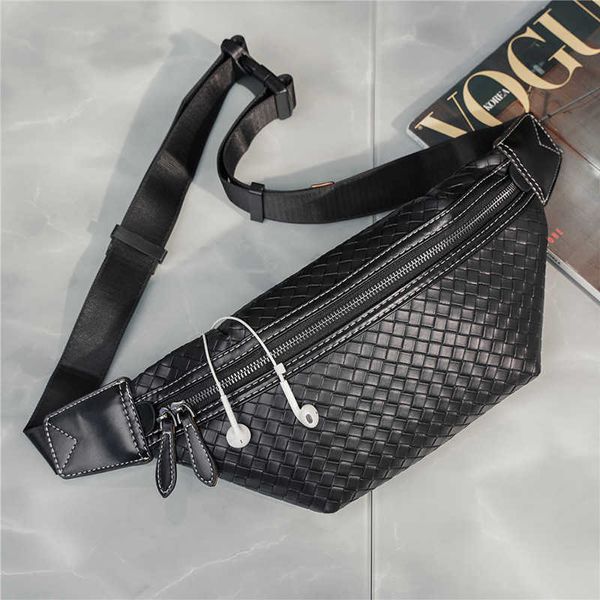 shopping bags designer men fanny pack waist bag for male woven leather black belt bum crossbody bags phone men's 230417
shopping bags designer men fanny pack waist bag for male woven leather black belt bum crossbody bags phone men's 230417