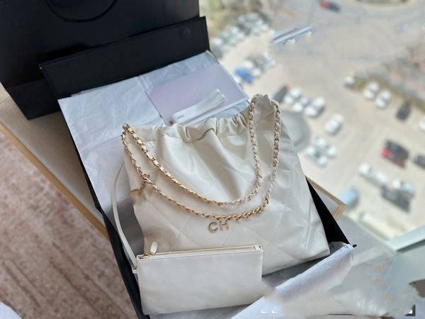 2023 classic handbag gold chain women's genuine leather handbag luxury designer women's shopping bag handbag travel cross shoulder
2023 classic handbag gold chain women's genuine leather handbag luxury designer women's shopping bag handbag travel cross shoulder