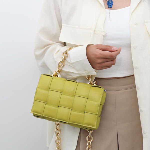 designer bag 2023 new thick chain woven pillow bag soft leather small square bag portable messenger bag women's shoulder bag
designer bag 2023 new thick chain woven pillow bag soft leather small square bag portable messenger bag women's shoulder bag