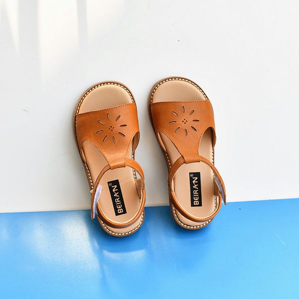sandals summer genuine leather girls sandals open toe fashion hollow petals cowhide children's beach shoes baby sandals 6t 230425, Black;red
sandals summer genuine leather girls sandals open toe fashion hollow petals cowhide children's beach shoes baby sandals 6t 230425, Black;red