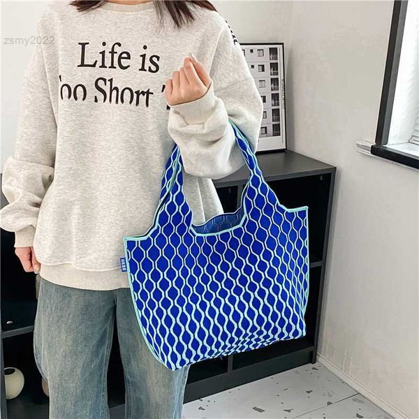 totes 2022 fashion grid tote bags for women armpit bag luxury purses and handbag designer shopping bag large shoulder bag
totes 2022 fashion grid tote bags for women armpit bag luxury purses and handbag designer shopping bag large shoulder bag