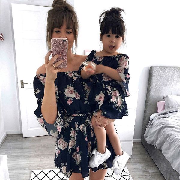 family matching outfits summer mother and daughter dress clothes off shoulder floral mini mommy me 230424, Blue
family matching outfits summer mother and daughter dress clothes off shoulder floral mini mommy me 230424, Blue