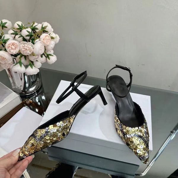 women's sequin sandals, soft leather, light color, ripe pointed toe, paired with a dress, fashionable style, black high heels, 4.5cm sh
women's sequin sandals, soft leather, light color, ripe pointed toe, paired with a dress, fashionable style, black high heels, 4.5cm sh