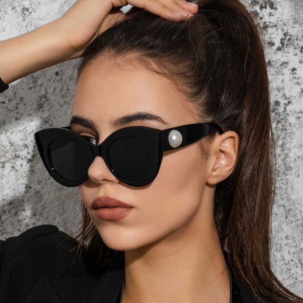 fashion half-frame cool sunglasses zly 2022 new cat eye sunglasses women men pc lens pearl decoration frame brand designer luxury vintage su, White;black
fashion half-frame cool sunglasses zly 2022 new cat eye sunglasses women men pc lens pearl decoration frame brand designer luxury vintage su, White;black