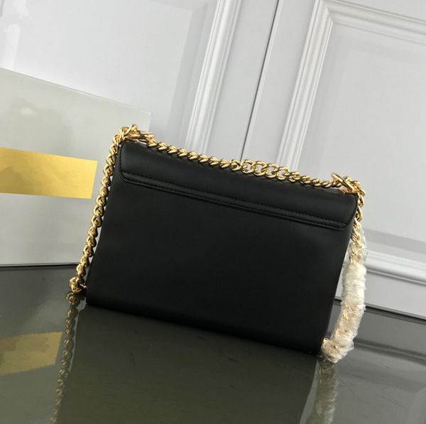 real leather horsebit canvas bags evening bags retro saddle purse classic neo vintage crossbody designer handbags lady clutch purses
real leather horsebit canvas bags evening bags retro saddle purse classic neo vintage crossbody designer handbags lady clutch purses