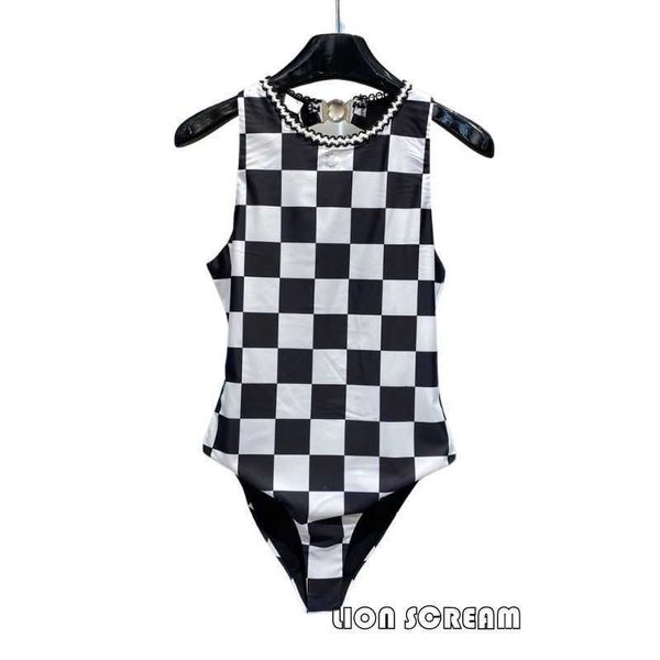 23ss women bikini bathing suits designer swim backless swimsuit beach wear swimming set with plaid runway vintage crop tank one piece desig, White;black
23ss women bikini bathing suits designer swim backless swimsuit beach wear swimming set with plaid runway vintage crop tank one piece desig, White;black