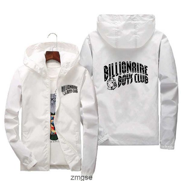 spring jacket designer autumn coat mens windrunner fashion hooded jackets sports windbreaker casual zipper coats man outerwear xv80, Black;brown
spring jacket designer autumn coat mens windrunner fashion hooded jackets sports windbreaker casual zipper coats man outerwear xv80, Black;brown