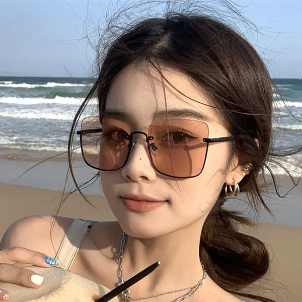 fashion half-frame sunglasses new half frame women's glasses fashion simple square sunglasses net red same black tea sunshade men, White;black
fashion half-frame sunglasses new half frame women's glasses fashion simple square sunglasses net red same black tea sunshade men, White;black