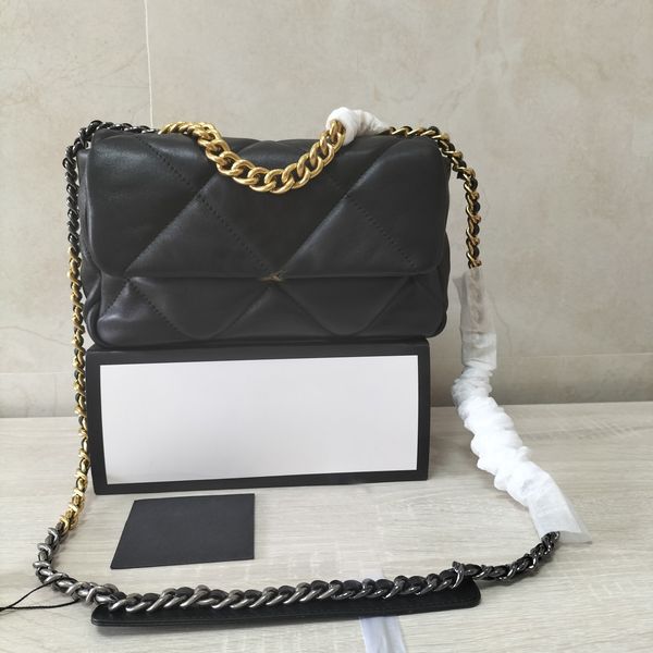 7a designer bags 19bag sheepskin women shoulder purse two-tone chains 2 size crossbody
7a designer bags 19bag sheepskin women shoulder purse two-tone chains 2 size crossbody