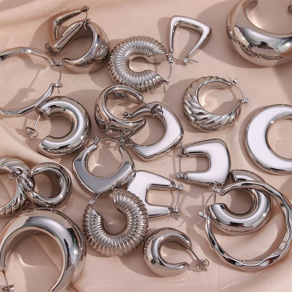 hoop huggie prrety cool silver color hollow geometric round trapezoid earrings for woman waterproof stainless steel daily 230424, Golden;silver
hoop huggie prrety cool silver color hollow geometric round trapezoid earrings for woman waterproof stainless steel daily 230424, Golden;silver